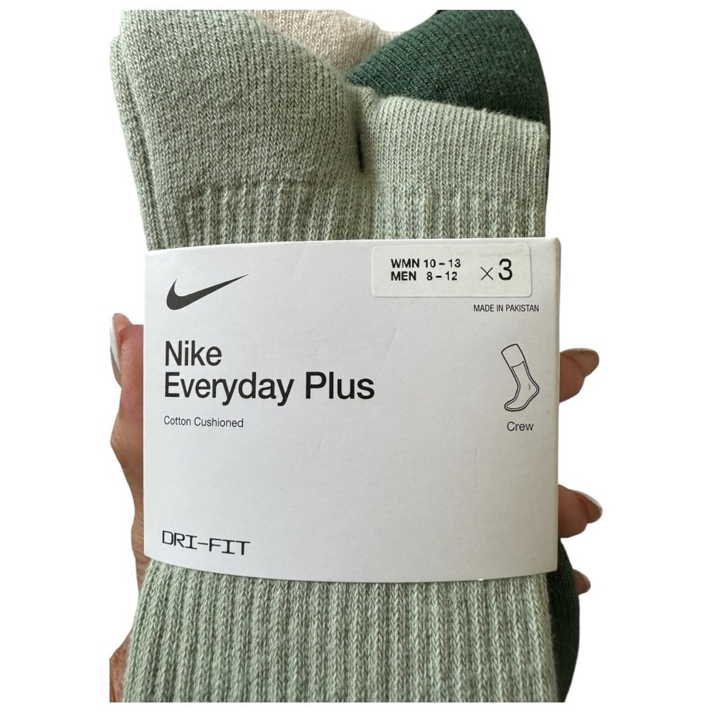 Bundle of 3 Pair Nike Everyday Plus Crew Socks - Green, Cream, Mint